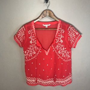 Super Pretty Coral Embroidered American Eagle Top